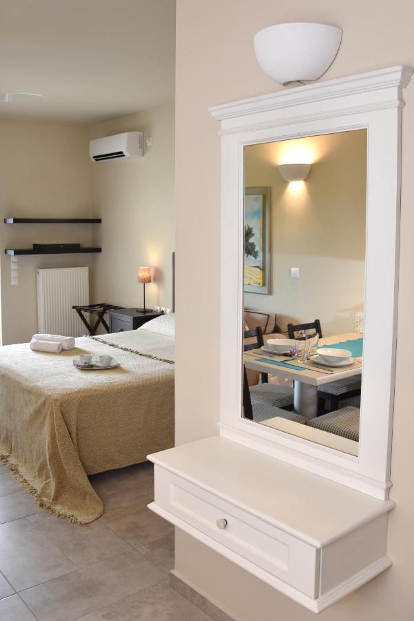 Ελιάδες - Eliades Apartments Karystos  Exterior foto
