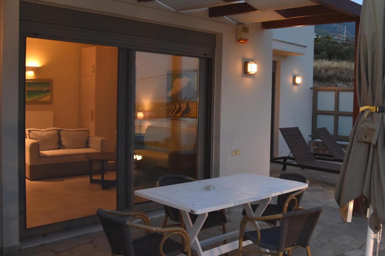 Ελιάδες - Eliades Apartments Karystos  Exterior foto